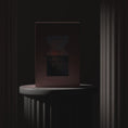 Video in Galerie-Betrachter laden und wiedergeben, Endless Love
